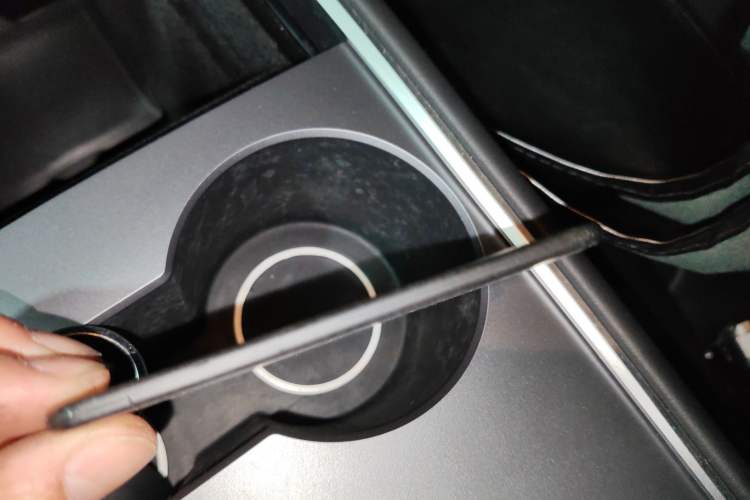 Used Tesla Model Y 2023 Rear-Wheel-Drive Version