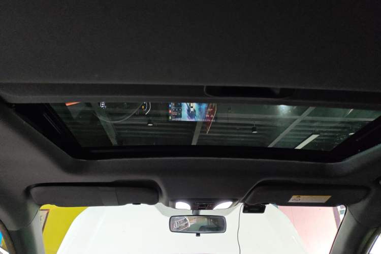 Used Dongfeng Aeolus Yixuan 2021 230T Automatic Zuiying Knight Edition
