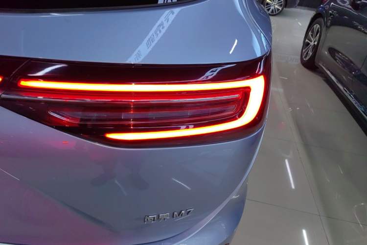 Used Hima AITO M7 2024 1.5T Rear-Drive Plus Version 5 Seats