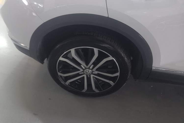 Used Volkswagen T-ROC 2020 280TSI DSG Two-Wheel Drive Comfort Version