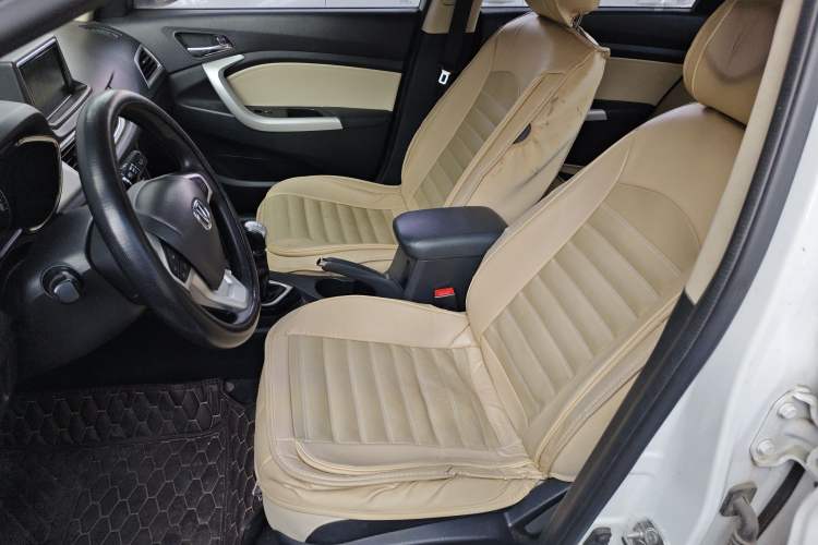 Used Changan Alsvin V7 2015 1.6L Manual Enjoyment Model China V Standard
