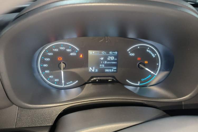 Used Wuling Hongguang New Energy 2024 All-Electric Model 300KM Standard Version