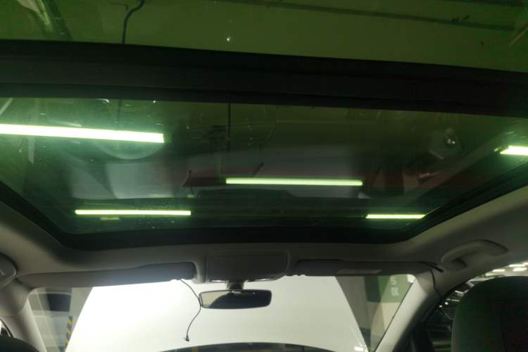 Used Volkswagen Touran 2018 Volkswagen Touran L 280TSI DSG Comfort Edition 7 Seats China VI Standard