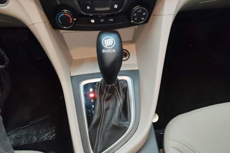 Used Buick GT 2015 15N Automatic Elite Version
