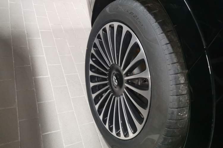 Used Hima AITO M9 2024 Range-Extended Ultra Version 42 kWh 6-Seater Model