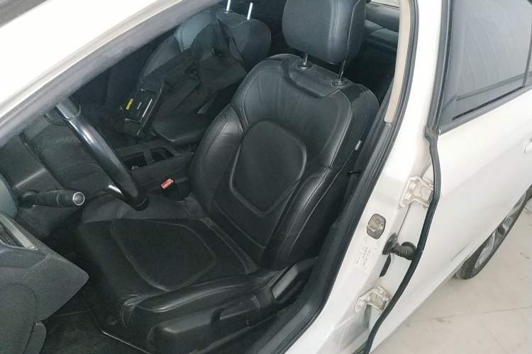 Used  5LS 2014 1.6T Elegant Version THP160
