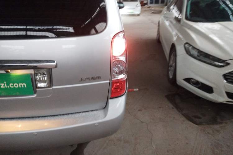 Used Buick GL8 2014 2.4L Classic Edition
