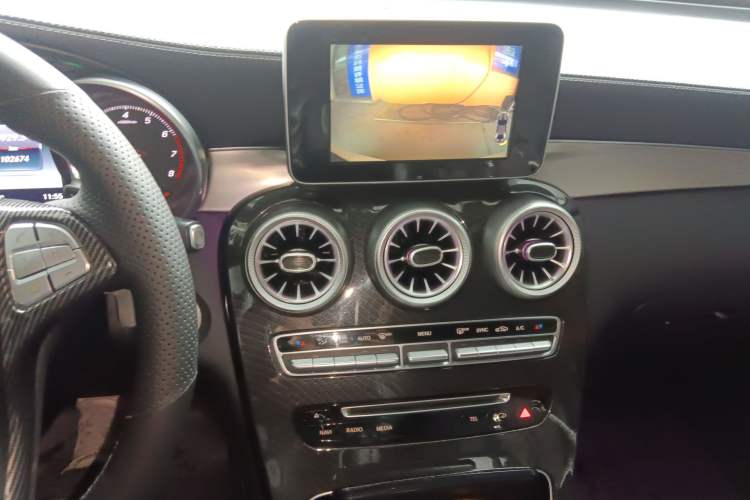 Used Mercedes-Benz GLC 2017 GLC 200 4MATIC
