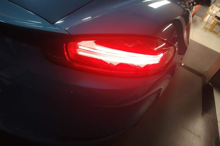 Used Porsche 718 2020 Cayman 2.0T
