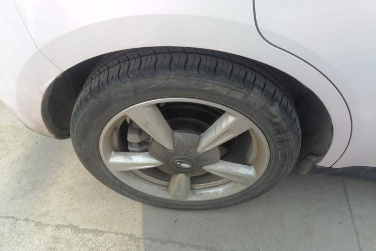 Used ORA Good Cat 2023 401 km Standard Range Luxury Version Lithium Iron Phosphate