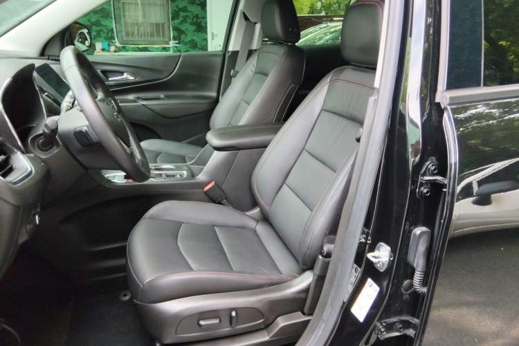 Used Chevrolet Equinox 2019 Redline 550T Automatic All-Wheel-Drive RS Model China V Standard
