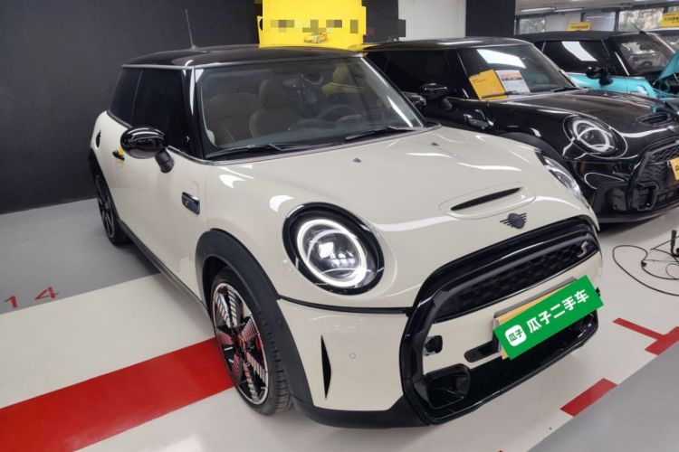 Used  MINI 2023 2.0T COOPER S Artist
