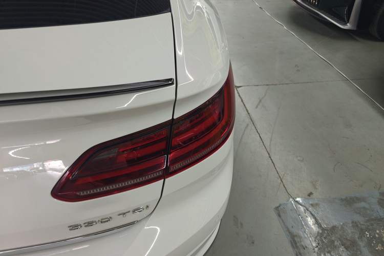 Used Volkswagen FAW-Volkswagen CC 2021 330TSI Ignite Edition
