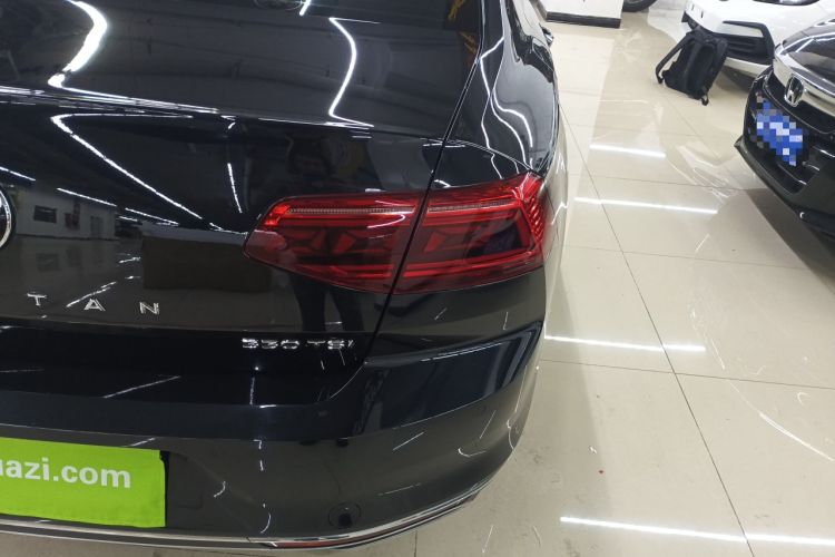 Used Volkswagen Magotan 2020 330TSI DSG Leading Model
