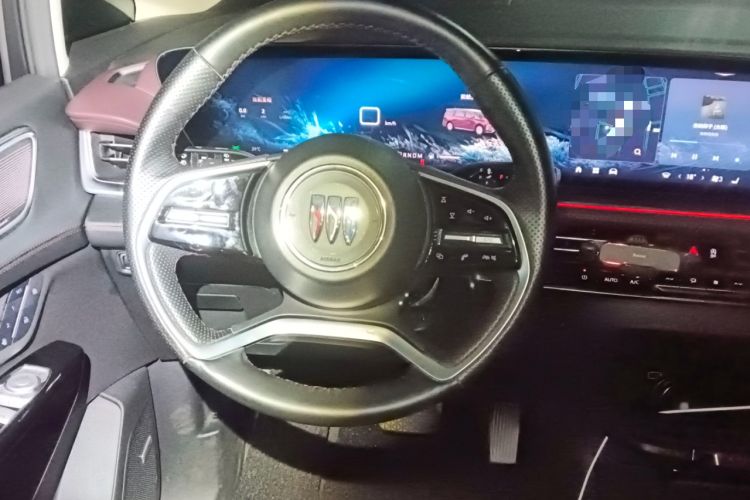 Used Buick Century 2023 2.0T Six-Seater Yinshi Edition
