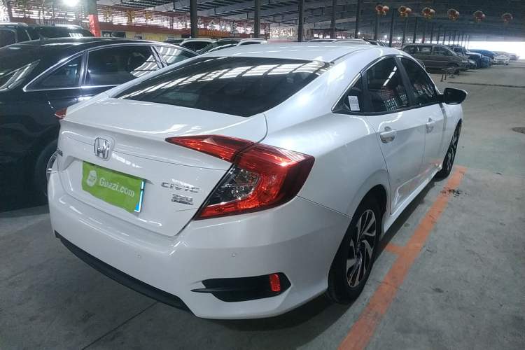 Used Honda Civic 2016 220TURBO CVT Luxury Edition