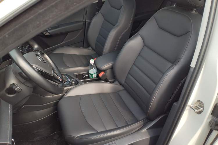 Used Volkswagen Tharu 2020 330TSI Four-Wheel Drive Flagship Version China VI Standard
