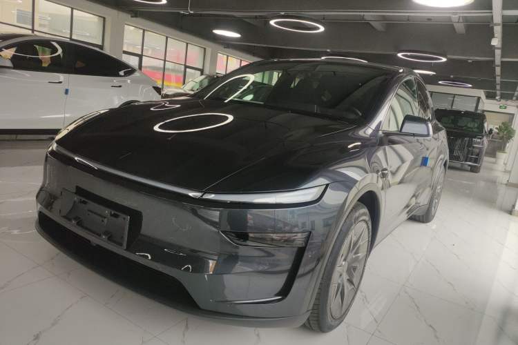 Used Tesla Model Y L 2025 Model Long-Range All-Wheel-Drive Version