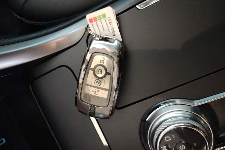 Used Ford Mondeo 2018 EcoBoost 200 Smart Control Luxury Model China VI Standard
