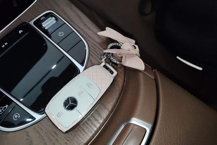 Used Mercedes-Benz E-Class 2023 Updated E 300 L Fashion Edition