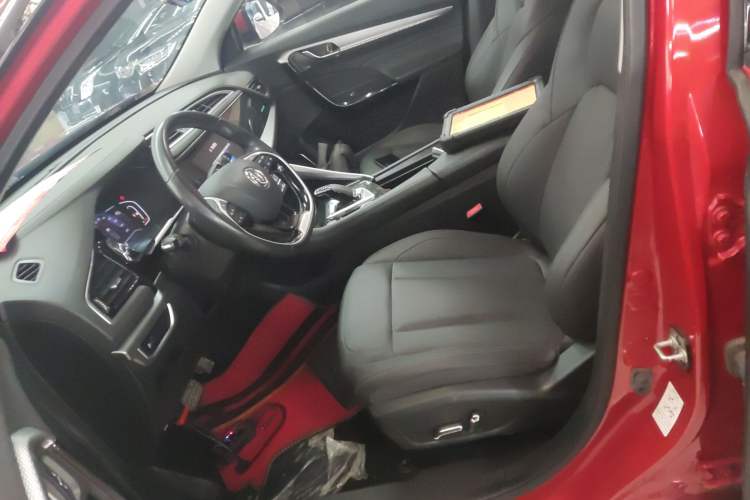 Used Dongfeng Aeolus AX7 2020 1.6T Automatic AI Navigation Model China VI Standard
