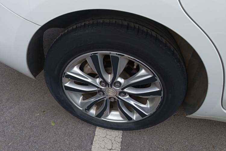 Used Buick GT 2018 15T Dual-Clutch Elite Model China V Standard
