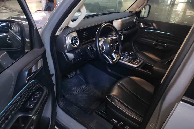 Used Tank 300 2021 City Edition 2.0T—Truly Stylish
