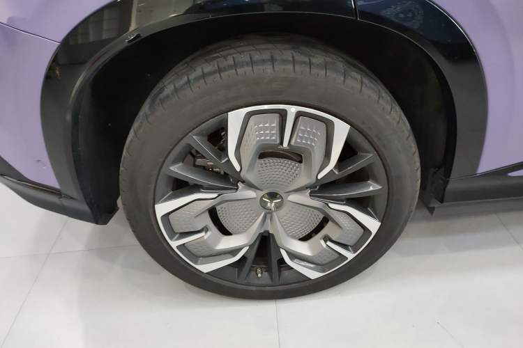 Used Hongqi Tiangong 08 2025 680 Ultra Four-Wheel-Drive Version