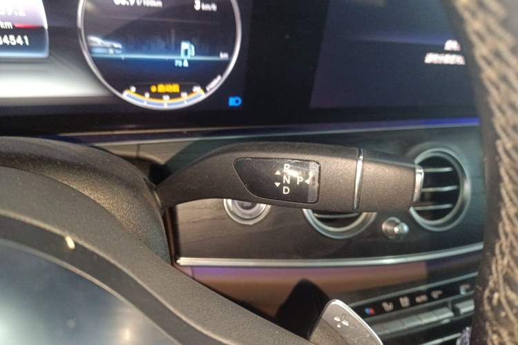 Used Mercedes-Benz E-Class 2019 Restyled E 300 L Sporty and Stylish Edition