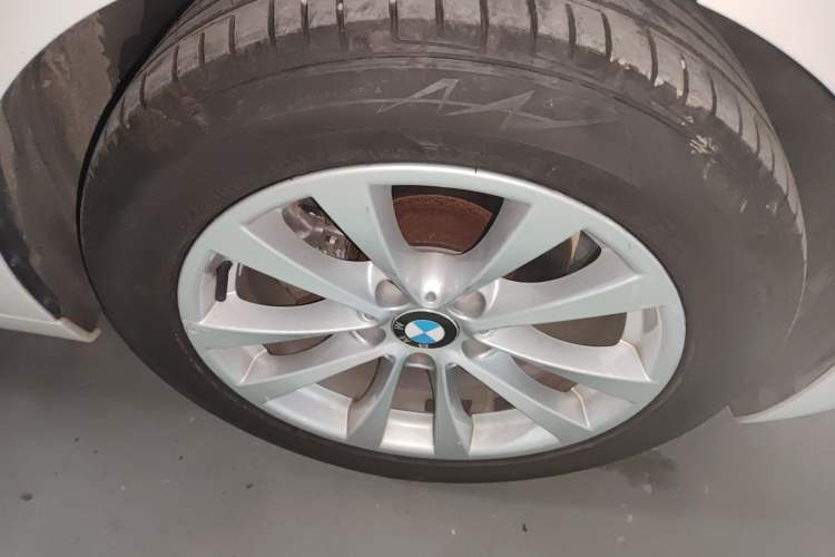 Used BMW 3 Series GT 2017 320i Sport Edition
