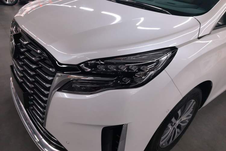 Used Buick GL8 2023 ES Lu Zun Deluxe Model