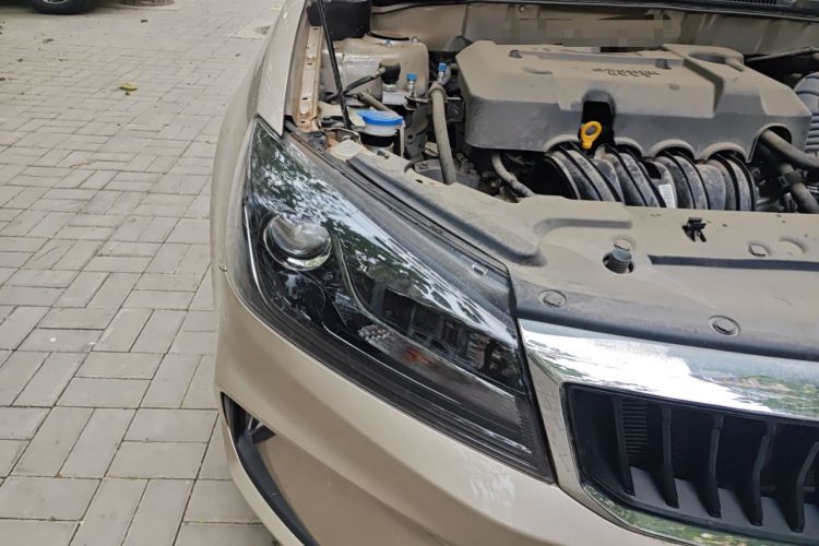 Used Geely Auto Emgrand 2021 UP 1.5L Manual Luxury Model
