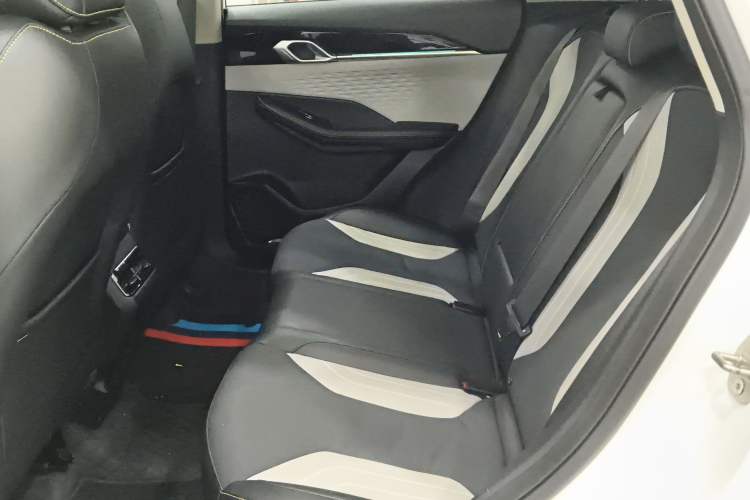 Used Geely Auto Coolray 2022 Bin Yue COOL 1.5TD DCT Battle Edition
