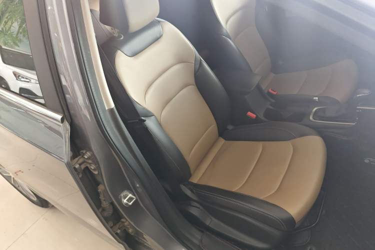 Used Chevrolet Monza 2022 320 Automatic Enjoyment Sunroof Version
