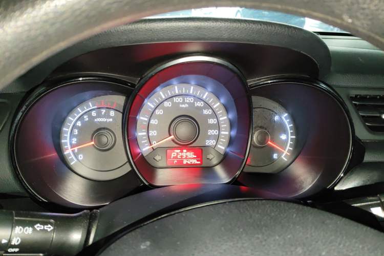 Used Kia K2 2015 Sedan 1.4L Automatic GLS
