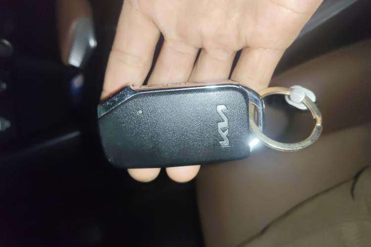 Used Kia Sportage R 2021 Ace 2.0L Splendid Edition
