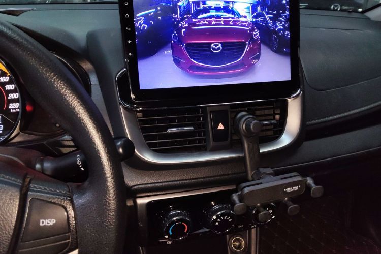 Used Toyota YARiS L 2022 X-Trail 1.5L CVT Luxury PLUS Edition
