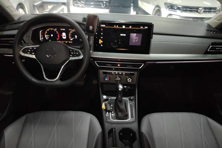 Used Volkswagen Lavida 2024 1.5L Automatic 5 Million Edition