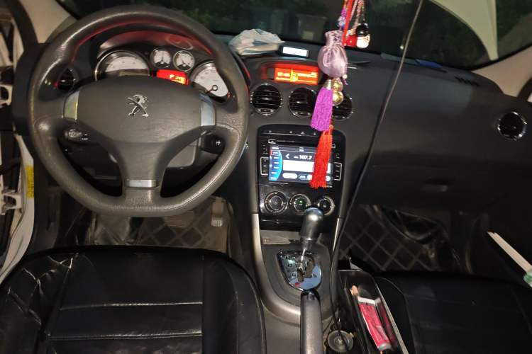 Used Peugeot 408 2013 2.0L Automatic Comfort Edition
