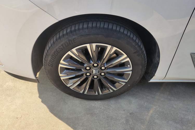 Used Buick GL8 2025 Lu Zun Deluxe Edition
