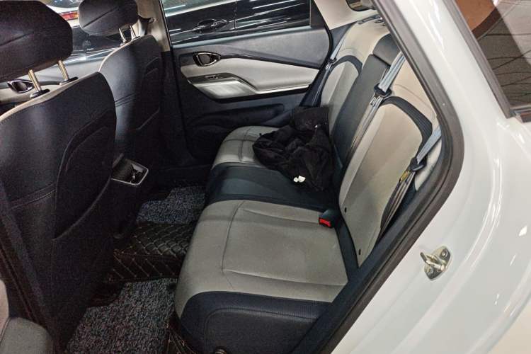 Used Baojun RC-5 2020 1.5T CVT Smart Shine Prestige Edition
