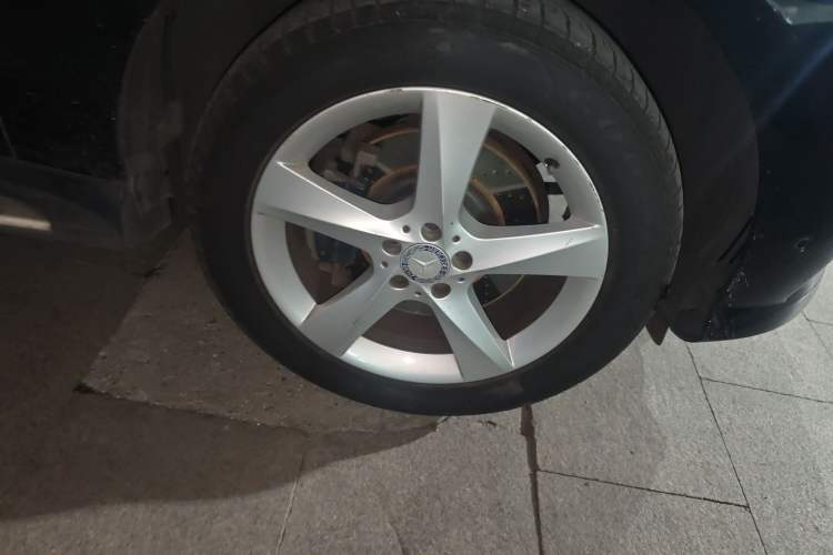 Used Mercedes-Benz M-Class 2014 ML 400 4MATIC Dynamic Model