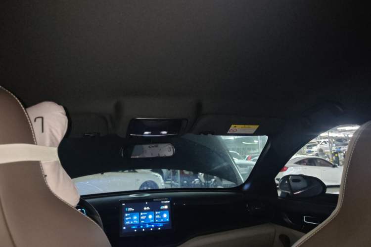 Used BYD Qin PLUS 2024 HONOR Edition DM-i 55KM Leading Model
