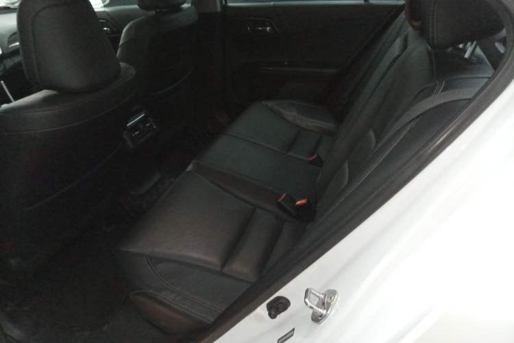 Used Honda Accord 2016 2.4L Luxury Edition
