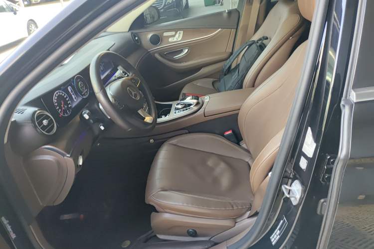 Used Mercedes-Benz E-Class 2018 Facelifted E 300 L Stylish Version
