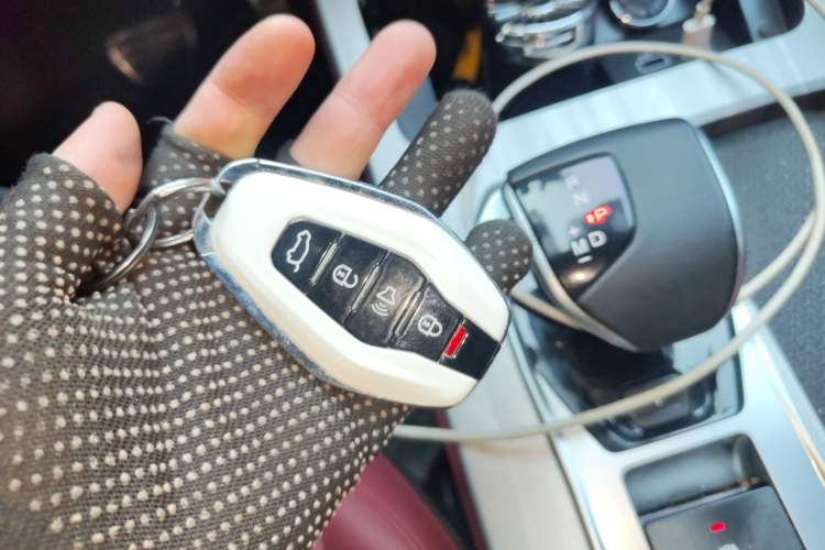 Used JETOUR X70 PLUS 2023 1.5T DCT Brave PLUS 5-Seater
