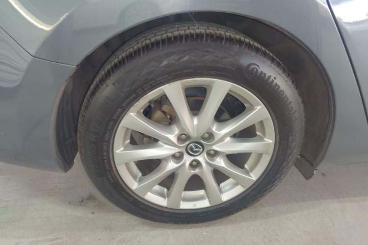 Used Mazda Atenza 2014 2.0L Blue Sky Luxury Edition