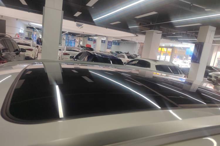 Used Lynk & Co 06 EM-P 2022 PHEV 84 km Range Pro Version
