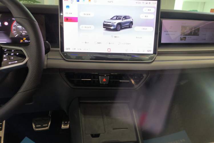 Used Volkswagen Tayron 2025 Tharu L 330TSI Two-Wheel Drive Elite City Package