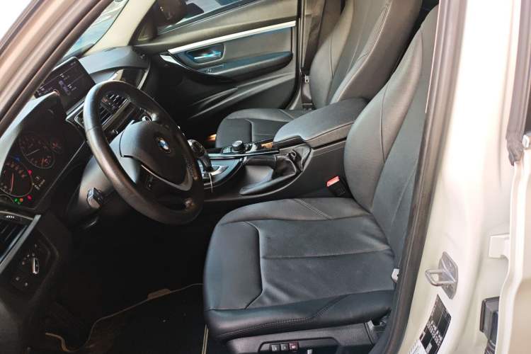 Used BMW 3 Series 2017 320Li Fashion Model